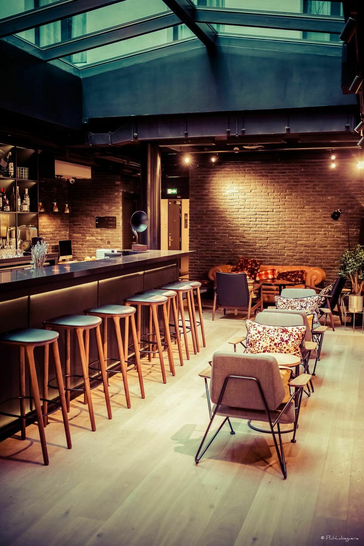 Laz' Urbain Hotel Parijs